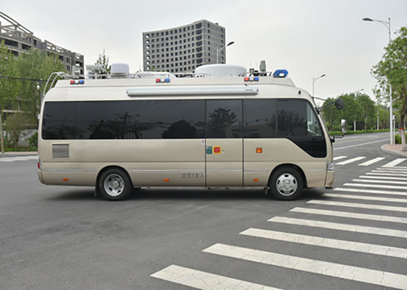 诚志牌-中型通信指挥车
